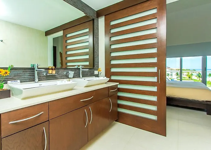 Apartamento Luxury At Mareazul Beachfront Complex With Resort-style Amenities Playa del Carmen