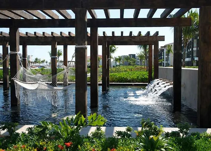 Luxury At Mareazul Beachfront Complex With Resort-style Amenities *